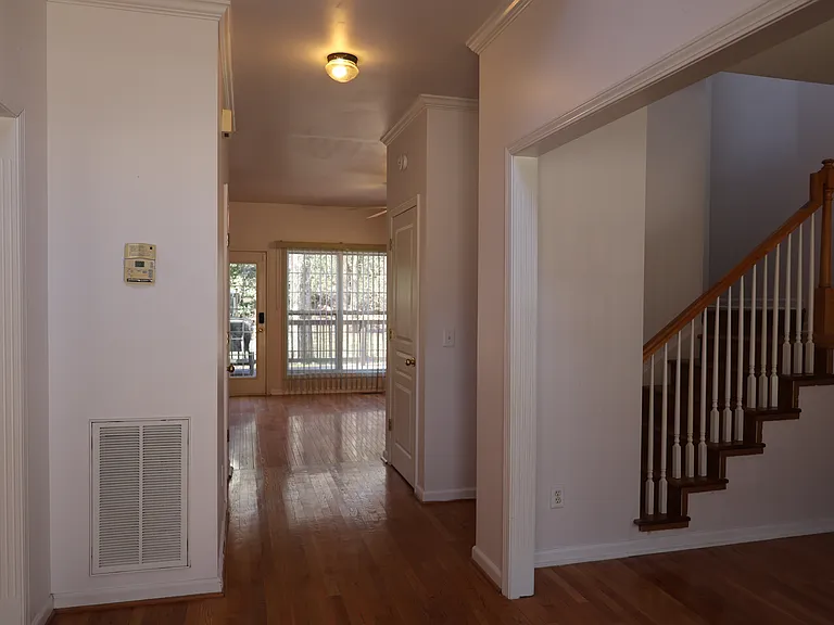 7109 Still Spring Hollow Dr — Photo 19