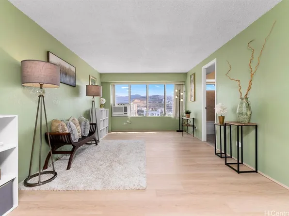 2525 Date St APT 2603, Honolulu, HI 96826