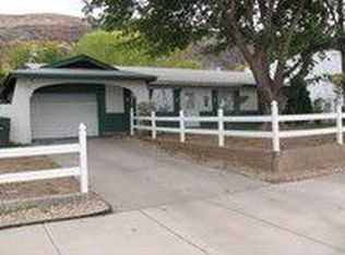 87 S Main St, La Verkin, UT 84745