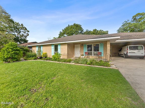 2nd image of 126 Alyene Dr