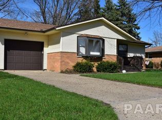 135 E Maywood St, Morton, IL