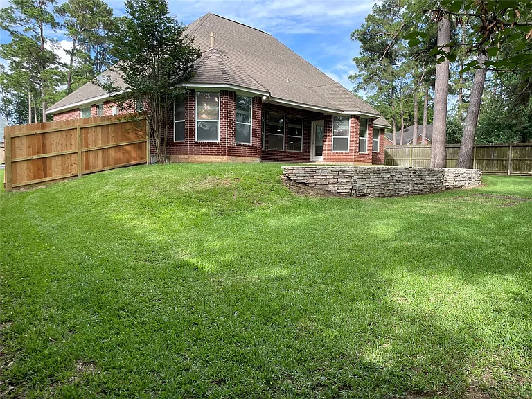 15480 Constellation Cir W — Photo 24