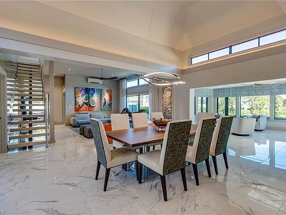 4th image of 6734 Pelican Bay Blvd