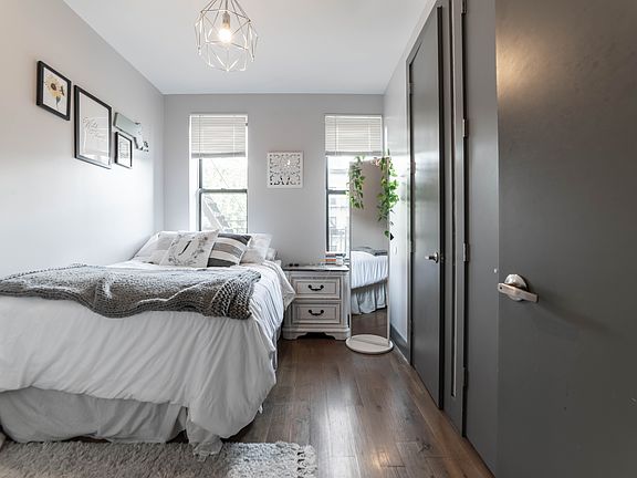5th image of 1059 Bergen St APT 1A