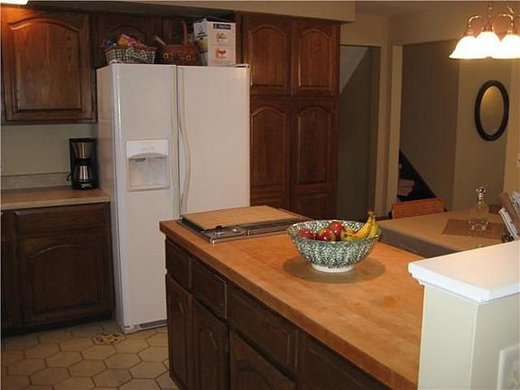 5th image of 635 Ironwood Cir