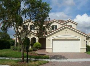4424 Fox Ridge Dr, Weston, FL 33331