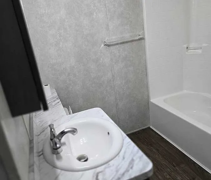 993 Michigan Ave E #8G — Photo 8