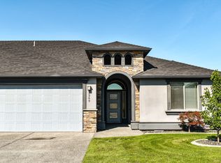2369 Delle Celle Dr, Richland, WA 99354