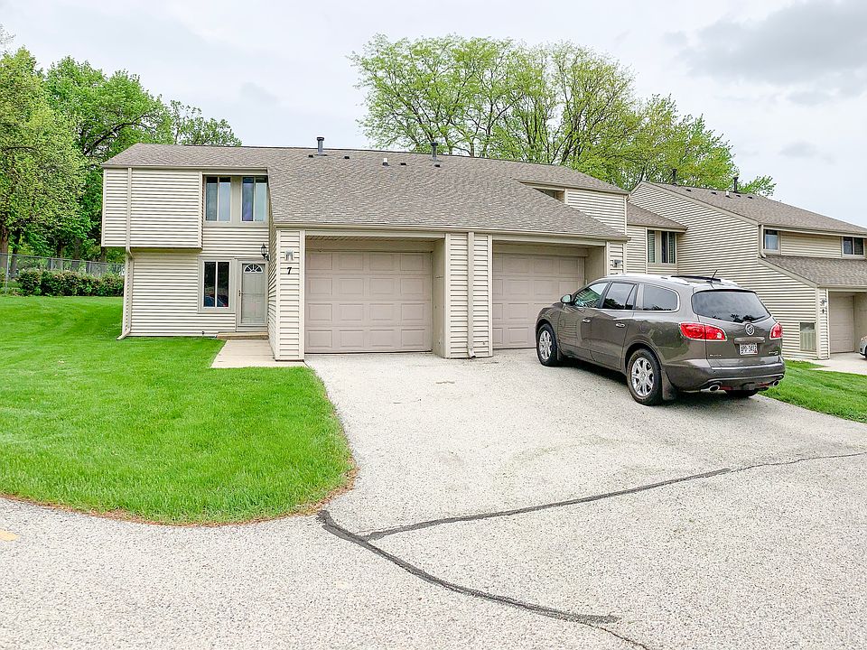 1st image of 3 Oakridge Ct