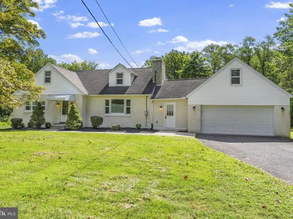 2036 Bethel Rd, Lansdale, PA 19446