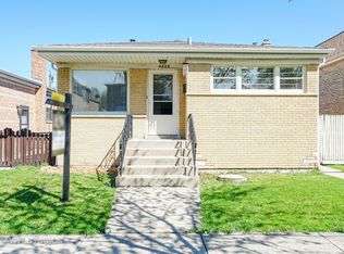 4822 W Ainslie St, Chicago, IL 60630