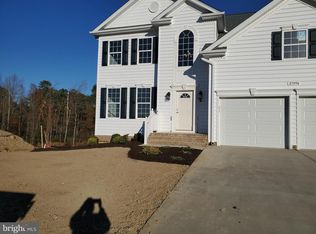 23994 Woodmore Dr, Hollywood, MD 20636