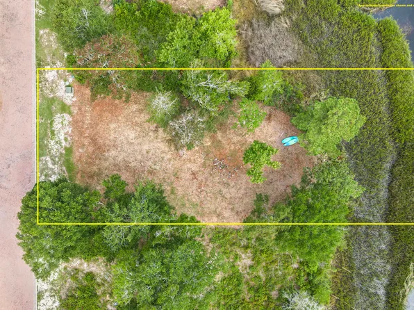 4780 Island Walk Drive SW, Shallotte, NC 28470