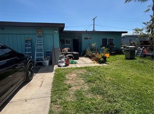 1422 W Richland Ave, Santa Ana, CA 92703