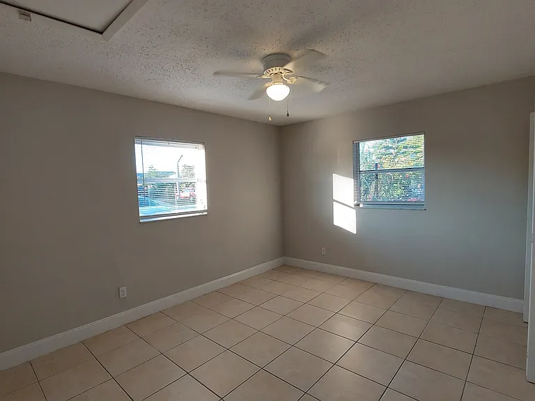 16860 Juanita Ave #B — Photo 6