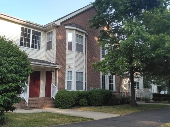 206 Pinelli Dr, Piscataway Twp., NJ 08854