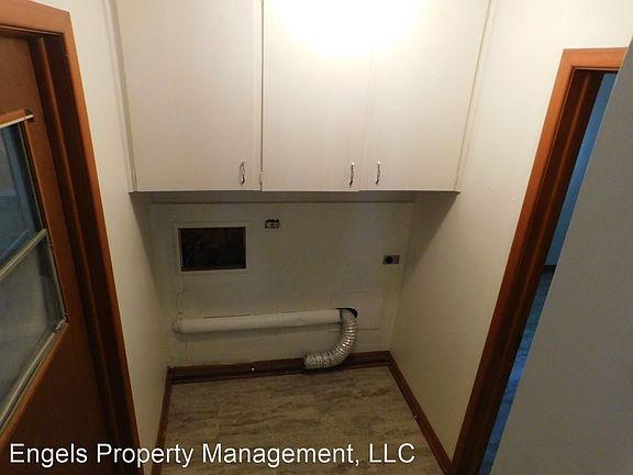 5th image of 1842 Belmont St #1