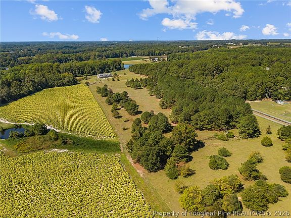 2nd image of 592 McNeill Mill Rd