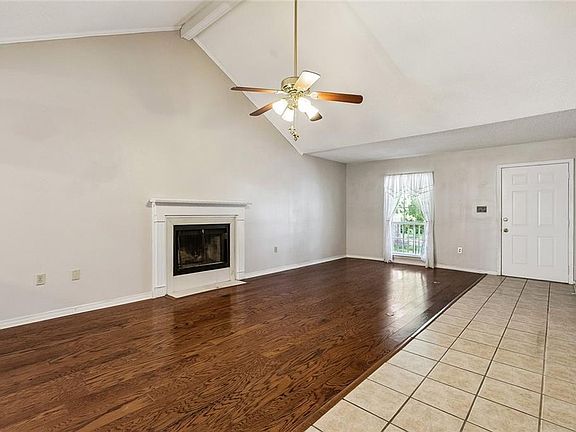 5th image of 511-513 Wilkinson St