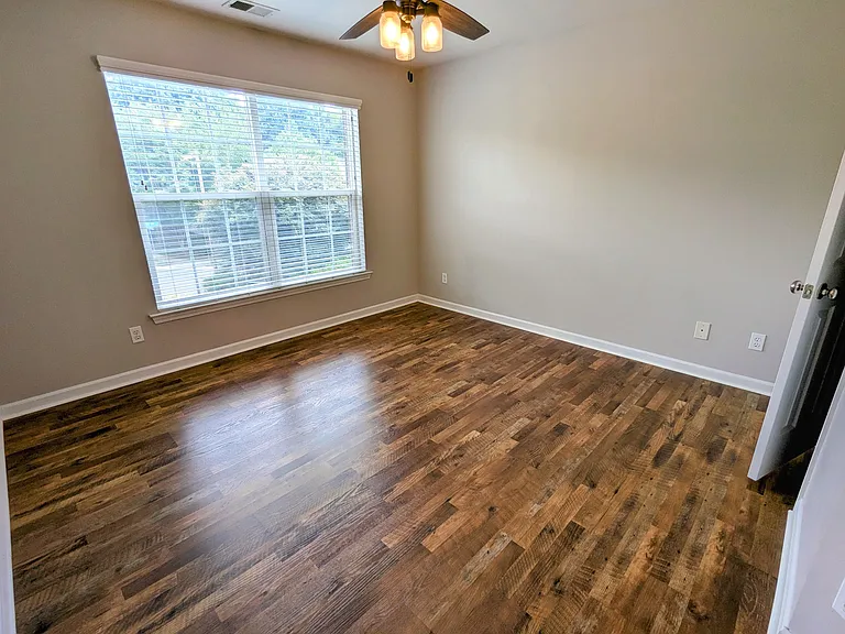 5741 Cambridge Bay Dr — Photo 17