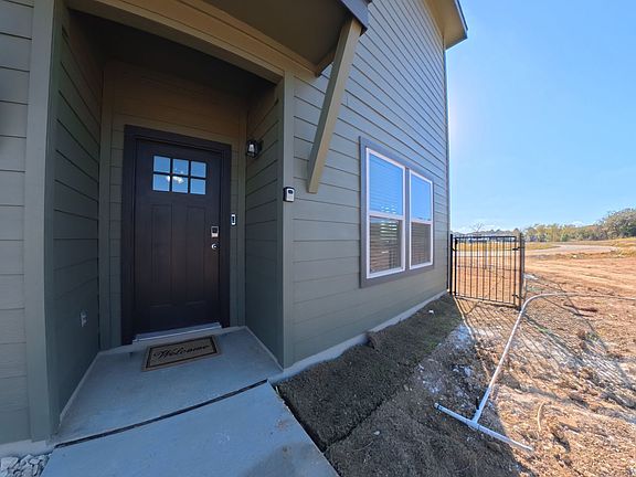2nd image of 3501 NW Renfro St #401