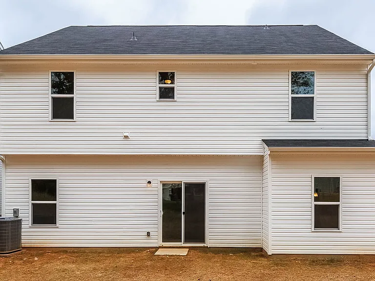 1521 Waylon Ave — Photo 13