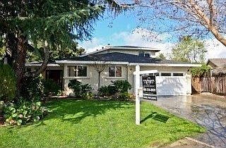 1st image of 245 Carlton Ct