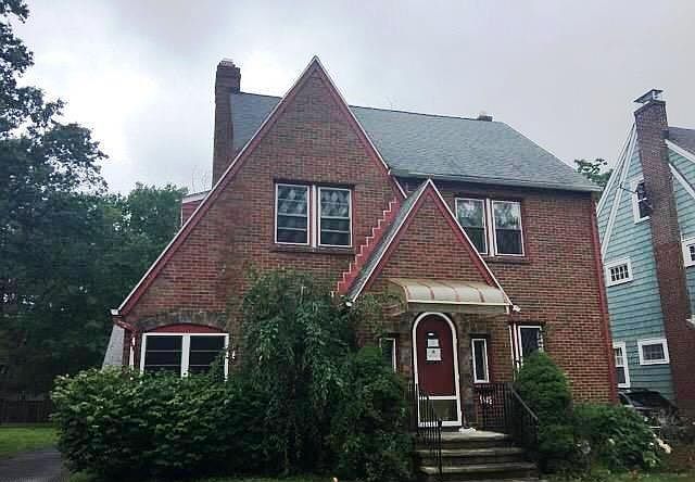 1st image of 942 Cambridge Rd
