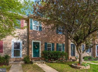 17127 Briardale Rd, Rockville, MD 20855