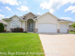 1493 Autumn Sage Ct SW, Rochester, MN 55902