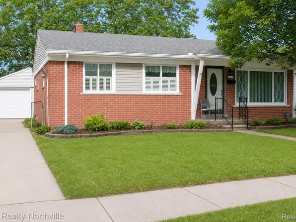 130 Shotka St, Westland, MI 48186