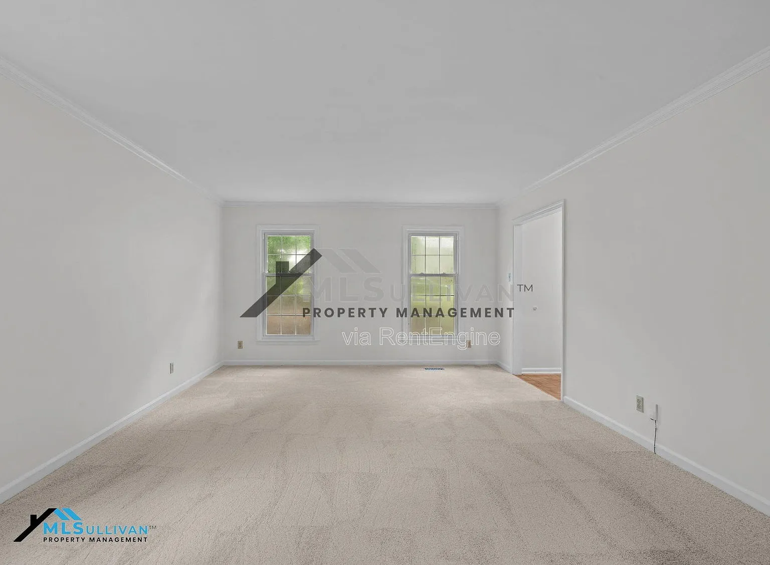 4 bed, 3.0 bath, 2621 sqft, $2,300 — Photo 4