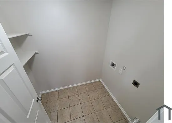 9013 Sun Haven Way — Photo 14