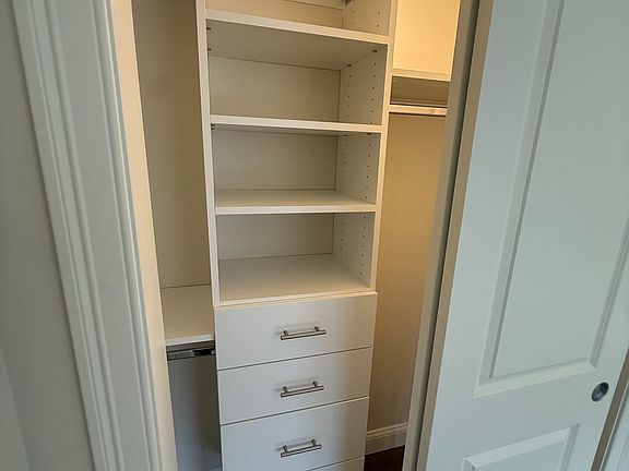 5th image of 39 Herrick Rd #102