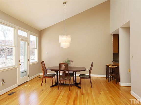 5th image of 2024 Markham Dr