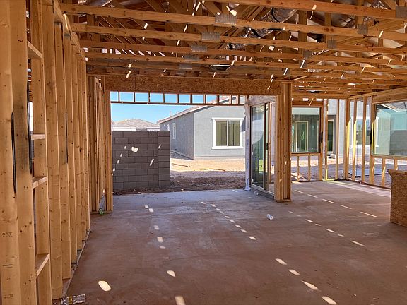 4833 S. Carver Avenue - Lot 130 - Violet Interior Image 4