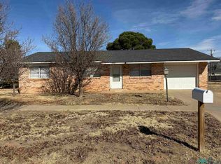 900 E 14th St, Clovis, NM 88101