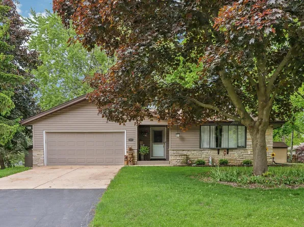 10224 32nd AVENUE, Pleasant Prairie, WI 53158