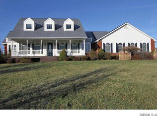 10 Shannon Ct, Highland, IL 62249