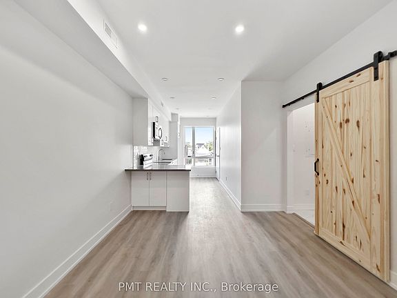 3rd image of 531 Delaware Ave N #1FM