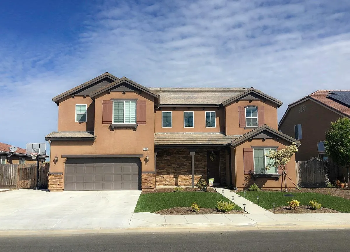 21195 Ruscello Ln photo 1
