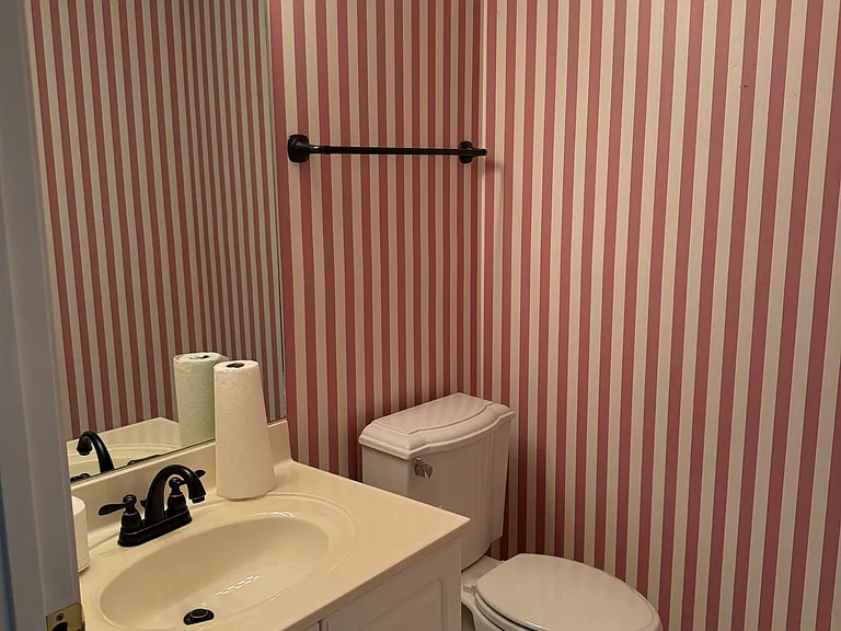 1/2Bath