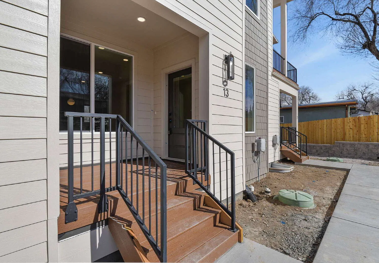 4 bed, 3.5 bath, 2282 sqft, $3,250 — Photo 2
