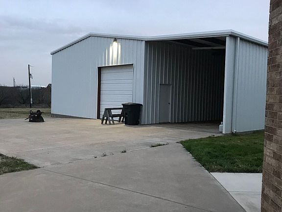 Shop with RV Parking