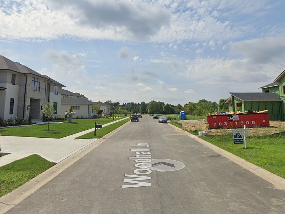 2nd image of 10470 Woodhall Ln