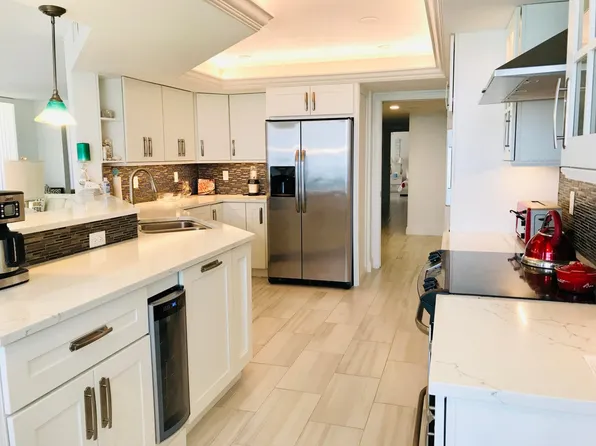 3560 S Ocean Blvd, South Palm Beach, FL