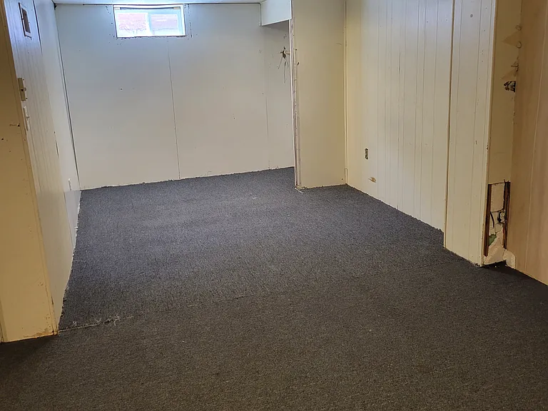 3254 Avenue I — Photo 16