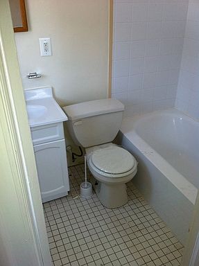 2nd image of 4723 Walnut St APT 106