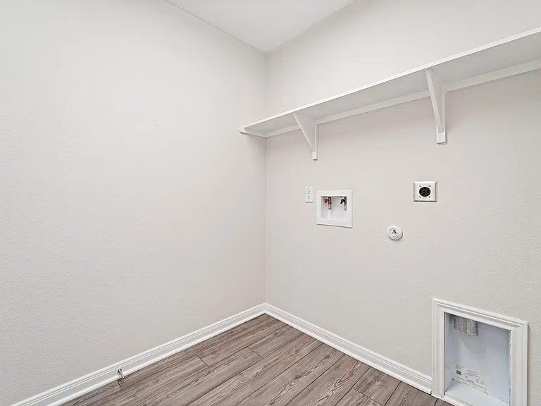 1834 Horatio St — Photo 22