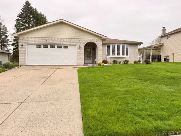 229 Windmill Rd, Buffalo, NY 14218